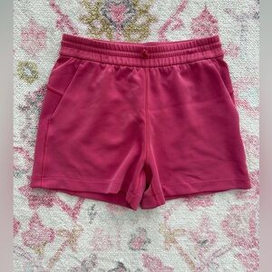 Lululemon Softstreme High-Rise Short 4"